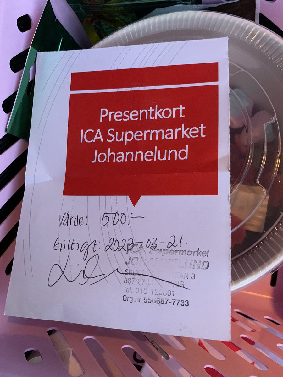 SandraSjberg2's tweet photo. Jag vann ett presentkort 🤩 #vinst #presentkort #jagvann https://t.co/Ro8sTjJG2c