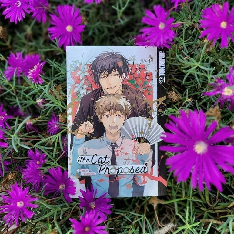 BNModestoCA's tweet photo. Happy Monday everyone! On this wonderful #mangamonday we want to highlight The Cat Proposed by Dento Hayane! A story about an overworked office worker who decides to stop at a traditional Japanese play on his way home and swears one of the actors has Cat ears! 
#bnmodestoca https://t.co/O7No5lnH3E