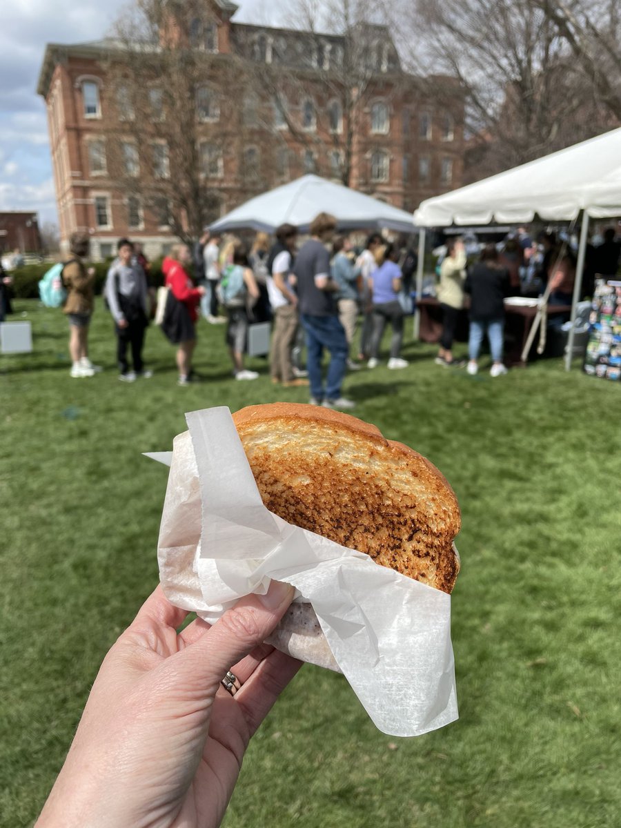 PurdueAgDean's tweet photo. The line was long for grilled cheese and milk provided by our @PurdueDairyClub members as part of Milk Monday for @PurdueAgWeek. https://t.co/O8hdVUhUjV