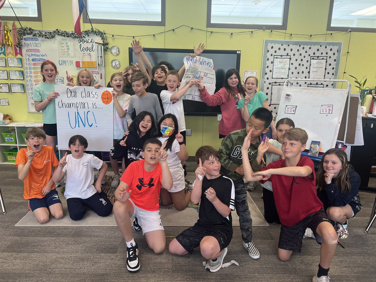 MsGreen4thgrade's tweet photo. Today we used our frequency table and dot plot chart  to choose our class March Madness Champion. UNC is our winner!! We will see if our prediction is correct!🏀 @BetsyCummins @UNC_Basketball @ArmstrongHP https://t.co/LI2a5y2giN
