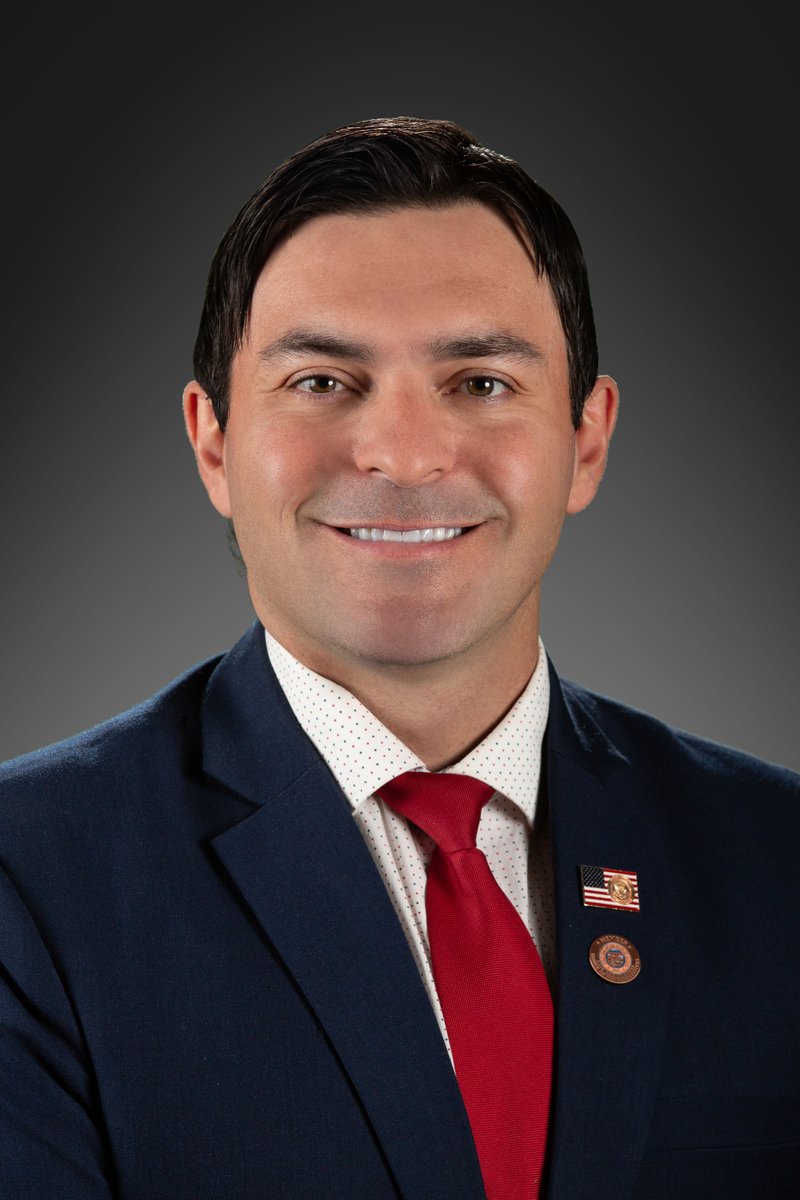 AZHouseGOP's tweet photo. Arizona Enacts Law to Protect Businesses from Forced Closure During Declared Emergency, Sponsored by State Representative @Leo4AzHouse. https://t.co/Kuw1hSmMCW #HB2107 #AZleg https://t.co/ki4Njda7XT