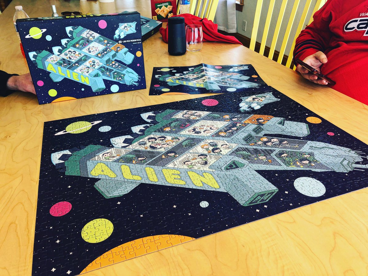 MrsWoodRRES's tweet photo. 1,000 pieces of family vacation fun! We defeated the ALIEN! @MondoNews https://t.co/GSqGJgKoqN