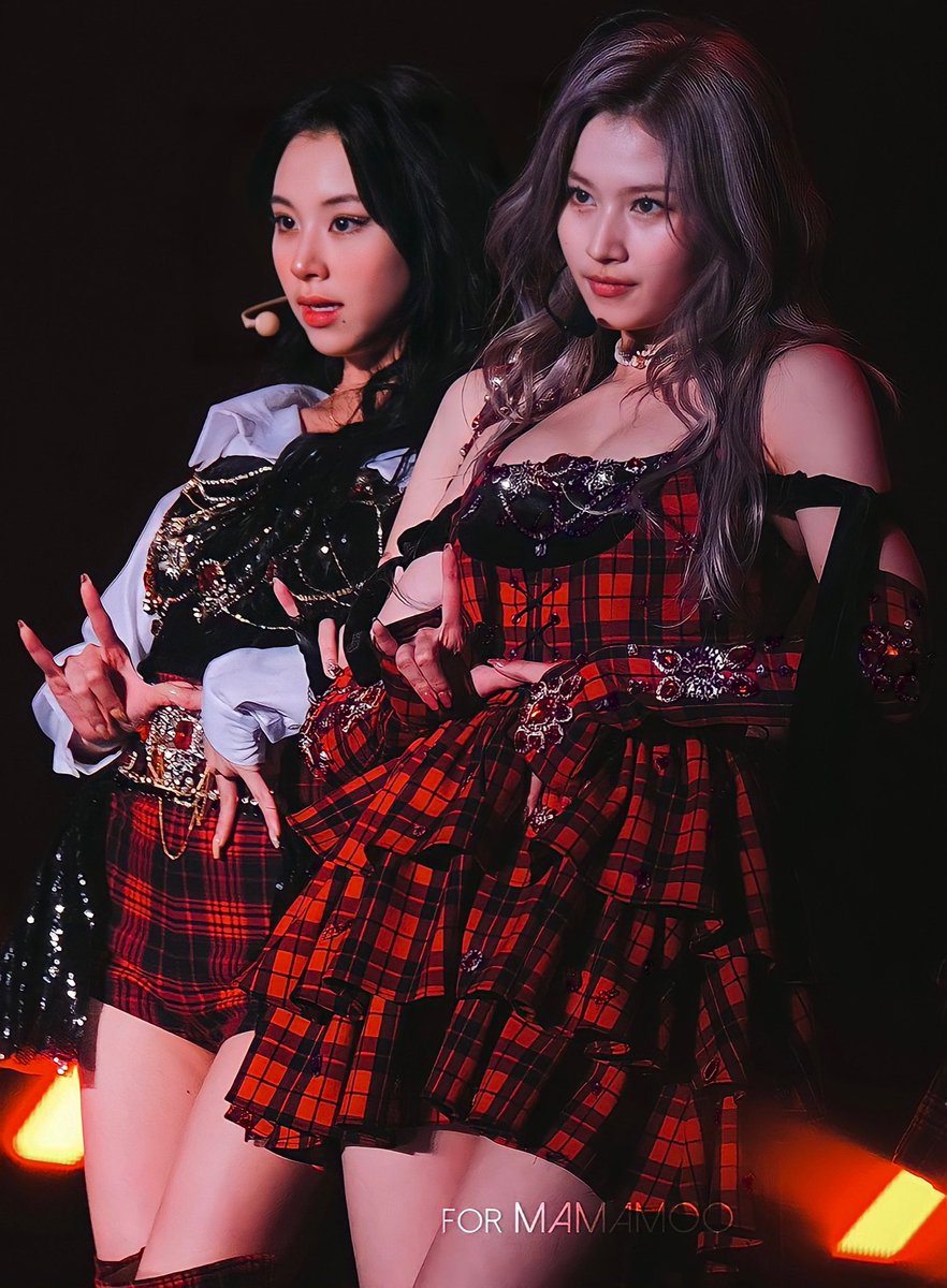 chaeypics's tweet photo. sachaeng THE queens https://t.co/yz6jL8aAgZ
