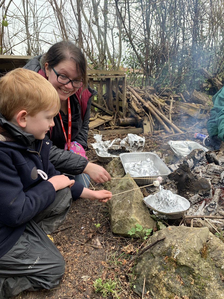 HTelfordStAnnes's tweet photo. A great afternoon spent by the campfire in forest school! S’mores for everyone and lots of fun had by all while thinking about keeping safe by following our forest school rules! @LReesCBPSA @CastleBatch @mrstayloryr5 @HurrTplt 🔥🌳😊 https://t.co/8Yvq8xKg59
