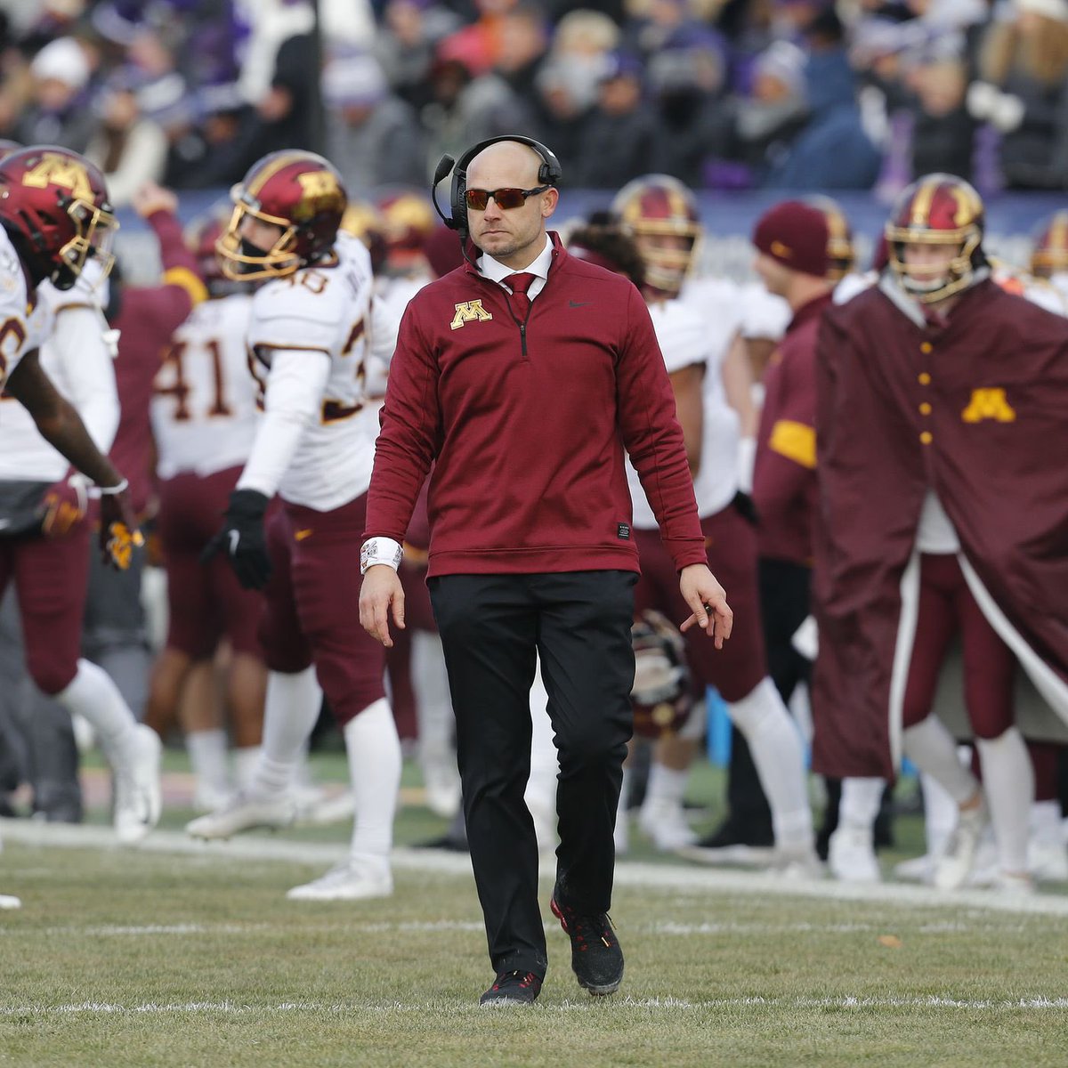 #Gophers rank 79th nationally in the Hoops & Helmets 2022: College Football & Basketball Combined Rankings citing football season “it beat Wisconsin to screw up the #Badgers season.” https://t.co/ilJlO12mYp https://t.co/DbraLbldWc