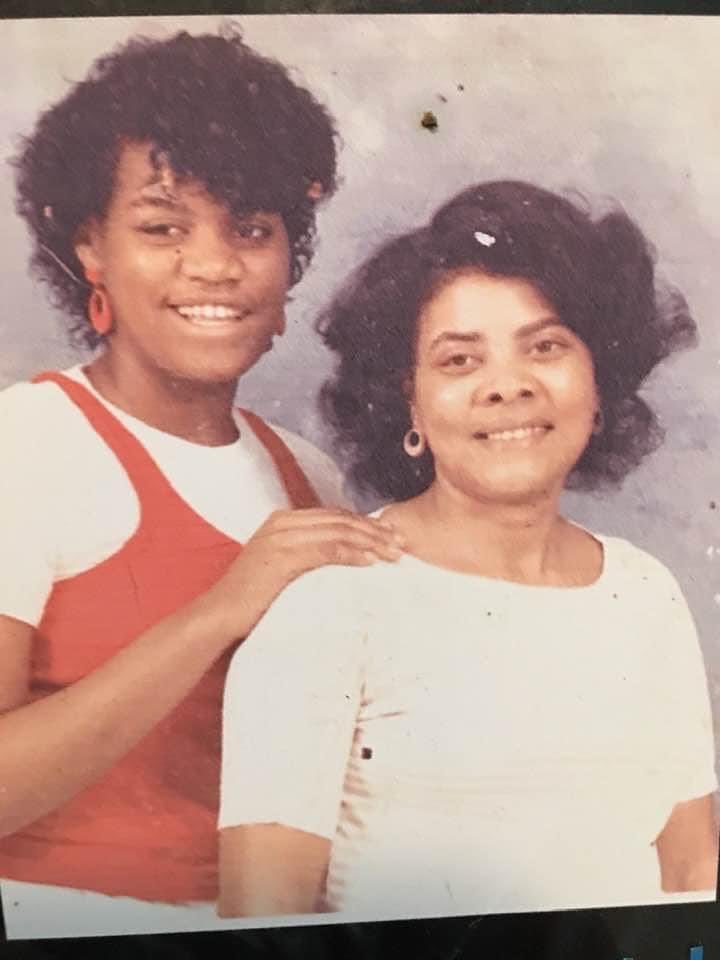 _CallMeBAM's tweet photo. You’ve been gone 2 years and it hasn’t gotten easier. Each day I yearn for your return 💚. I miss you so much. Can’t go a day without thinking about you. Continue resting peacefully sweetheart. https://t.co/DurQFDYoj4
