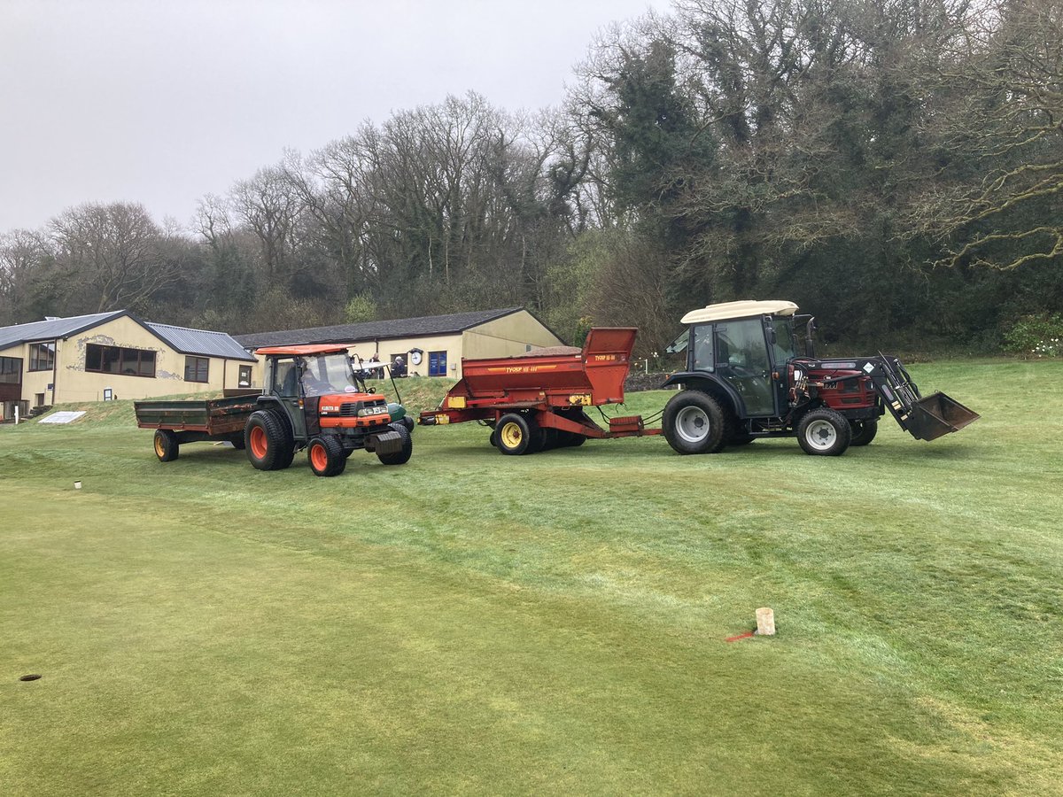 OkeGreenkeepers's tweet photo. Day 1 of drainage is over. Thanks to all staff and volunteers @OkehamptonGC for their hard work in the persistent rain, 500m of pipe laid, sanded, seeded and tidied up. Bring on day 2! 💪 (Hopefully we don’t find any granite). https://t.co/9NY5rgQmjm