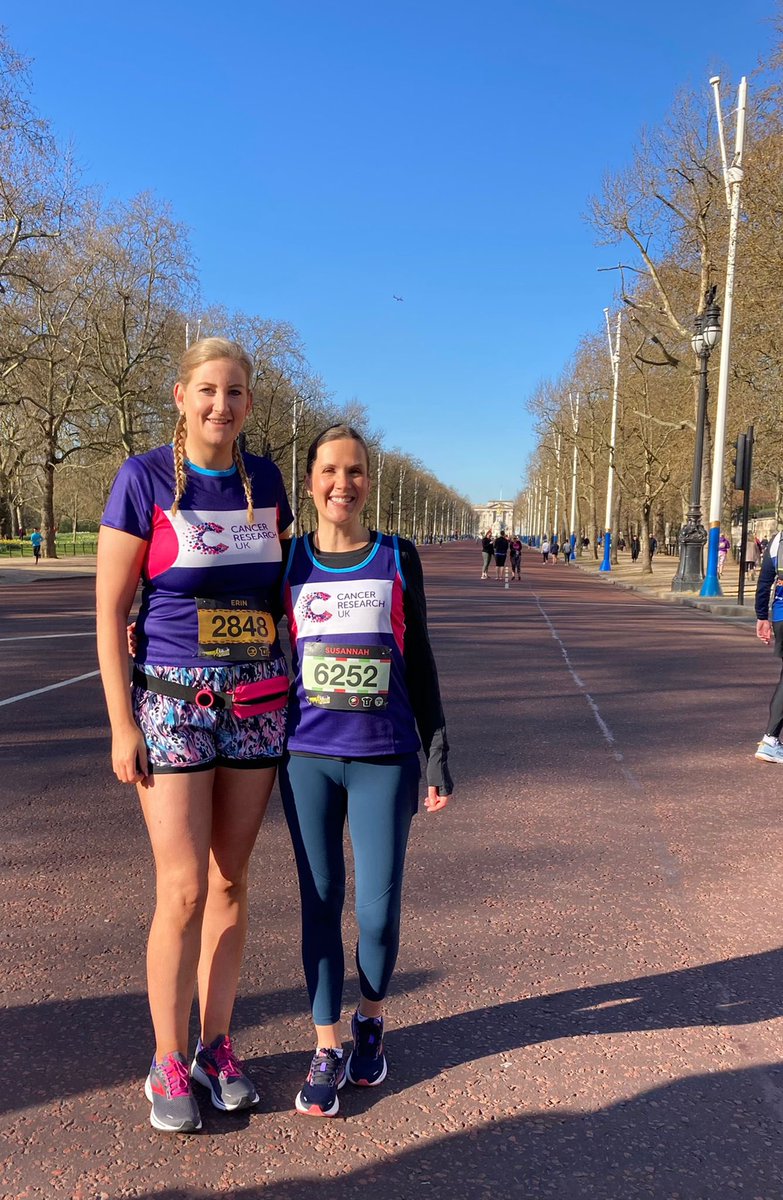 MissWilson2808's tweet photo. @CR_UK @LLHalf The support from everyone was incredible but especially from the Cancer Research Cheer Team! Loved it! ❤️ https://t.co/QLXhi5elV8