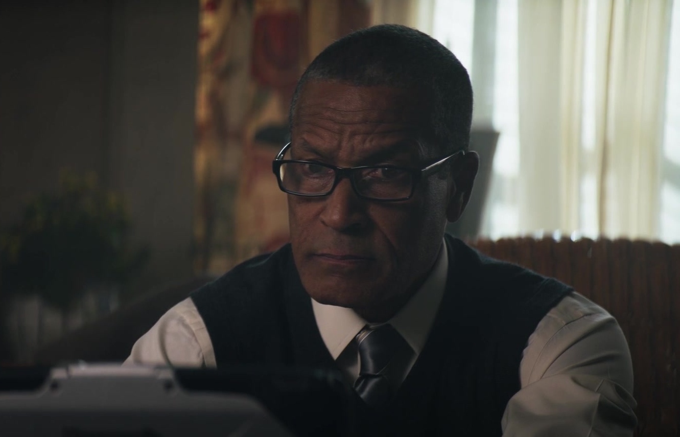 Happy birthday to our Silas Stone, Phil Morris. Thank you for giving us emotional moments in Doom Patrol 