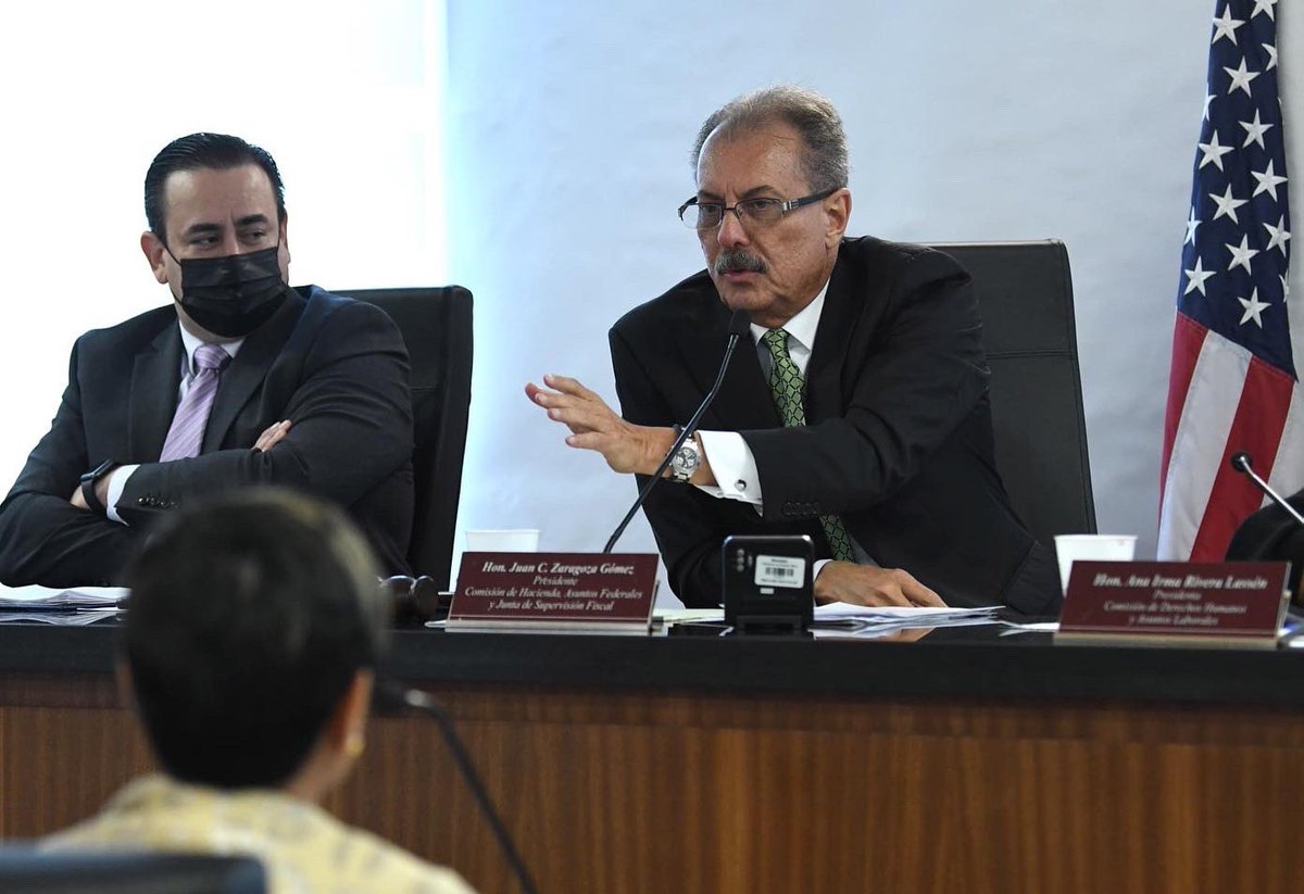 SenadoPR's tweet photo. [𝐇𝐎𝐘] El presidente de la Comisión de Hacienda, Asuntos Federales y Junta de Supervisión Fiscal, Juan Zaragoza, realizó una vista pública sobre el #PS754 para establecer la Ley para eliminar la paga submínima de los empleados que reciben propinas y enmendar la Ley de  [1/2] https://t.co/DDH1ewrZVq