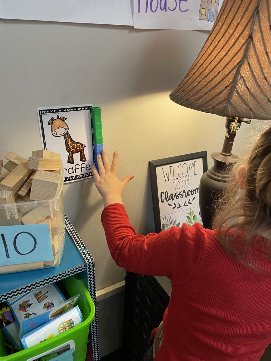 Measuring length and height with unifix  cubes. <a href="/HumbleISD/">Humble ISD</a> <a href="/HumbleISD_BBE/">Bear Branch Elem</a>