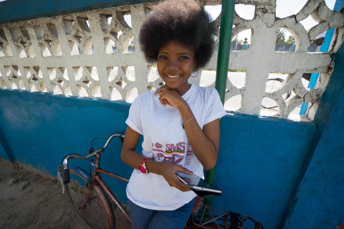 UNICEF_Moz's tweet photo. A plataforma #SMSBIZ/ @UReportGlobal dá oportunidade a qualquer adolescente ou jovem de receber informação relevante sobre sua vida sexual e reprodutiva via SMS. Basta enviar um SMS com a palavra JUNTAR para o 9 22 22 e seguir os passos.
#AquiPraTi https://t.co/uBFDIHwtAL