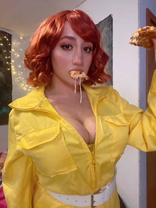 Cowabunga. It&rsquo;s pizza time. https://t.co/CKRVh74FEL<a href="/tag/newprofilepic"class="tags"><span>#newprofilepic</span></a>