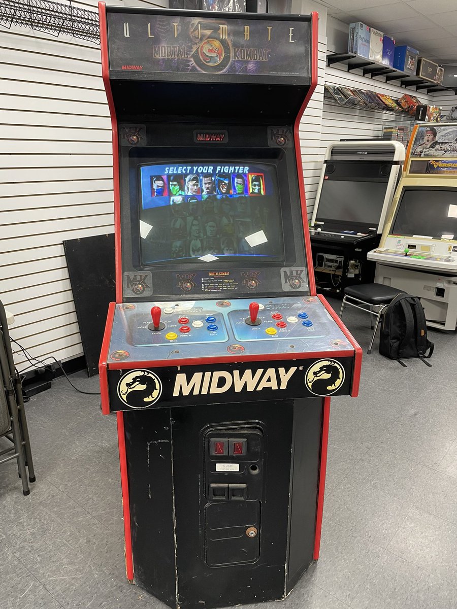 iFixRetro's tweet image. Ultimate Mortal Kombat 3 arcade machine got yo. It’s going to be at @ArcadeBrooklyn. Come check it out!
