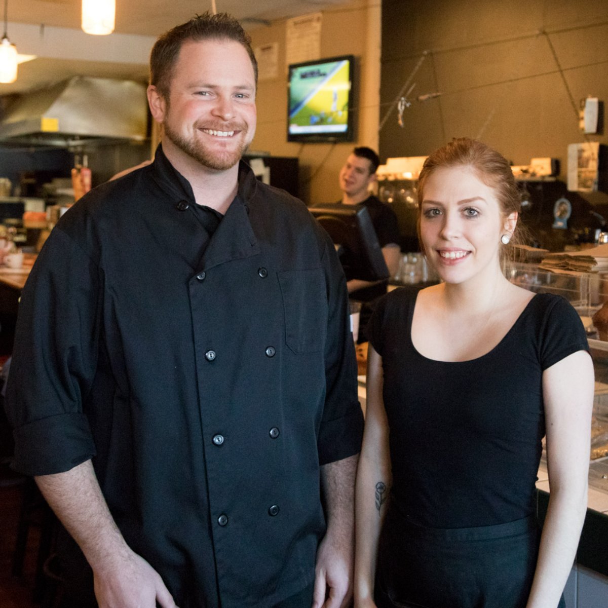 CraigsCafe's tweet photo. When you stop by our place, we can't help but have a smile on our faces. Hoping to serve you something great this week! #CraigsCafe https://t.co/iiUp3cmejH