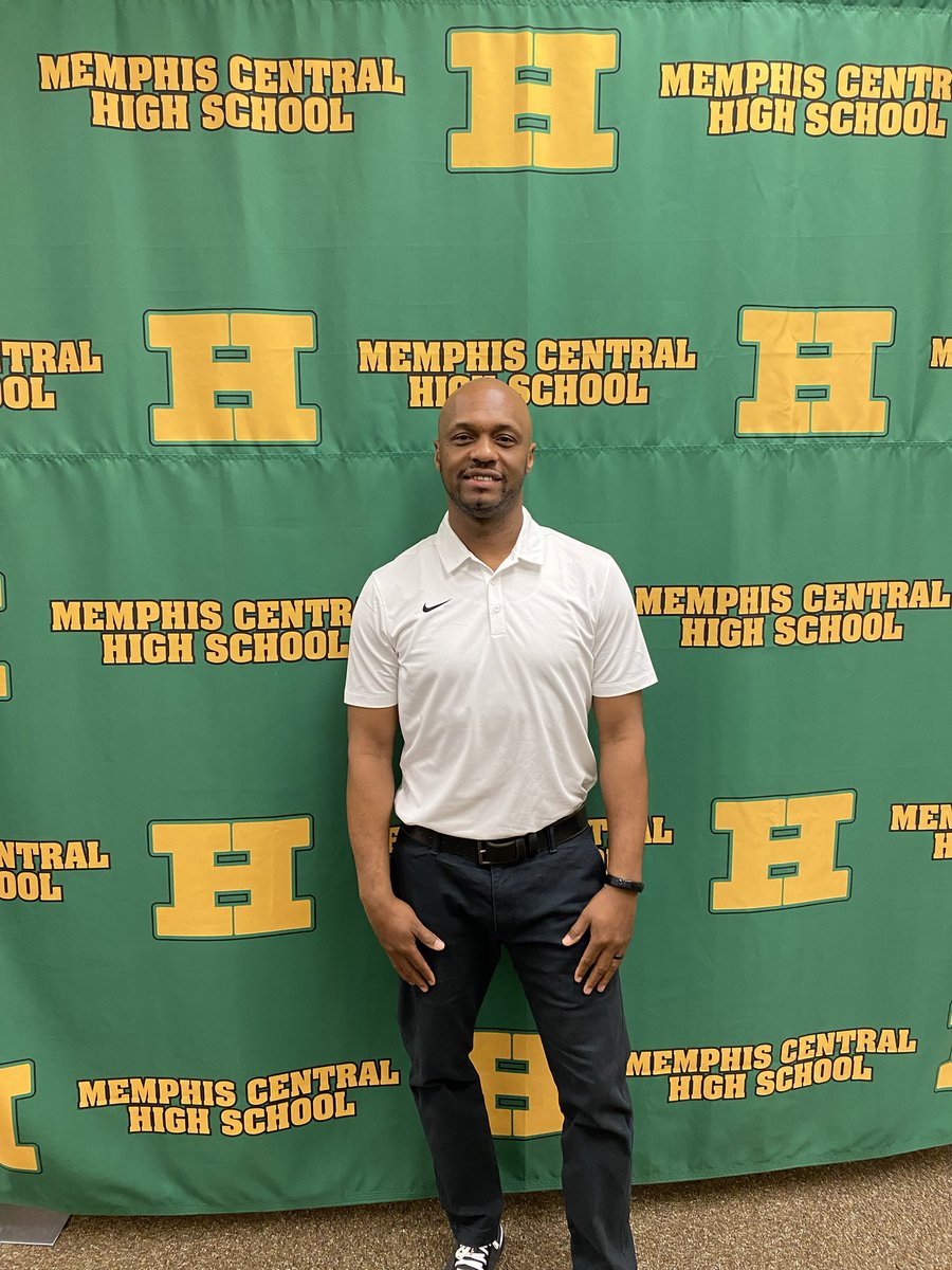 Greg McCulloughgf (@grgmccullough) on Twitter photo ā¦<a href="/johnvarlas/">John Varlas</a>ā© We want to welcome Vernard Watkins as our new boys basketball coach at āThe High Schoolā. We are so excited for the future of our basketball program #WarriorStrong #MemphisCentral ā¦<a href="/johnvarlas/">John Varlas</a>ā© We want to welcome Vernard Watkins as our new boys basketball coach at āThe High Schoolā. We are so excited for the future of our basketball program #WarriorStrong #MemphisCentral