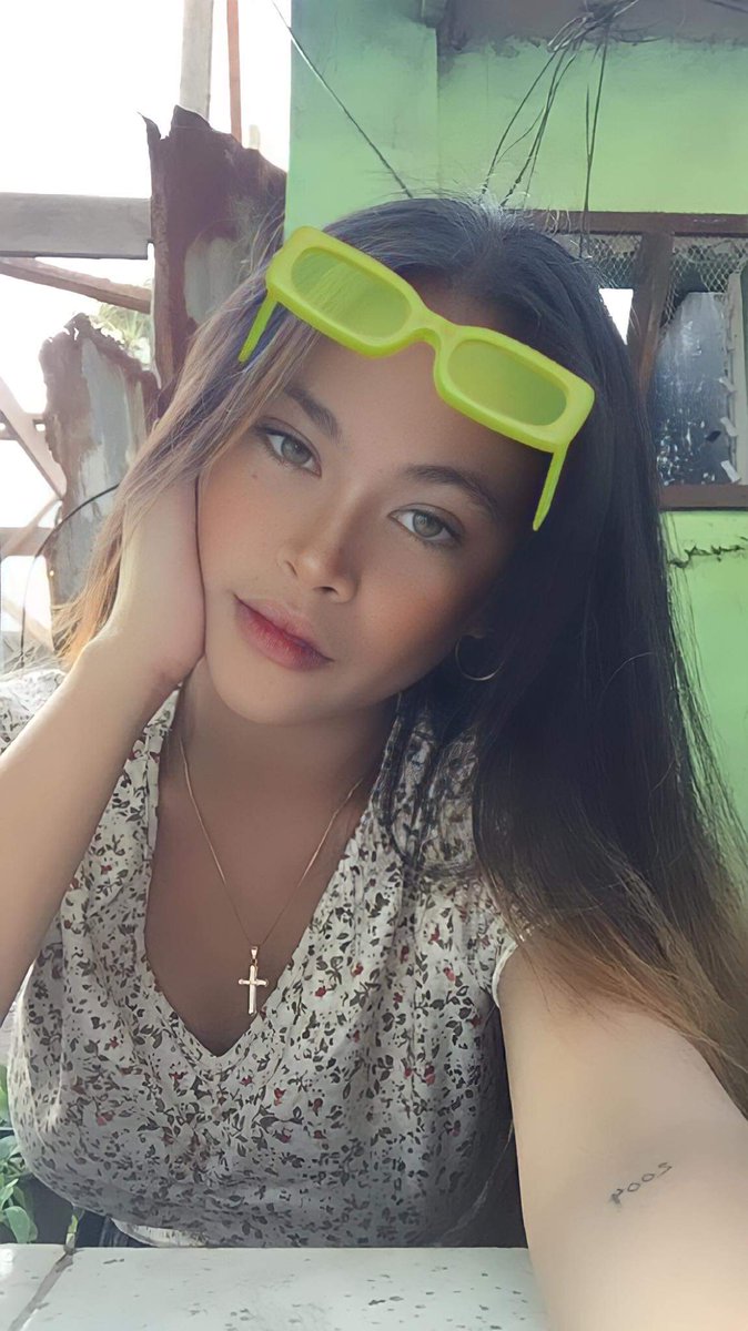 keyann daan tweet media