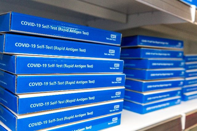#PharmacyHour NHS staff, including patient-facing community pharmacy team members, can continue to access COVID-19 LFD tests to allow ongoing twice-weekly asymptomatic testing ow.ly/J85M50IA0Ql