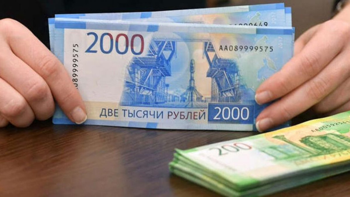 JamesGRickards's tweet photo. Before the invasion, the USD/RUB cross rate was 80.0. Today the USD/RUB cross rate is 80.5 bid. Sanctions have had no impact on the Russian ruble at all. But sanctions will cost Americans and Germans billions of dollars through higher energy costs and inflation. Enjoy. https://t.co/qUXF57v4GA