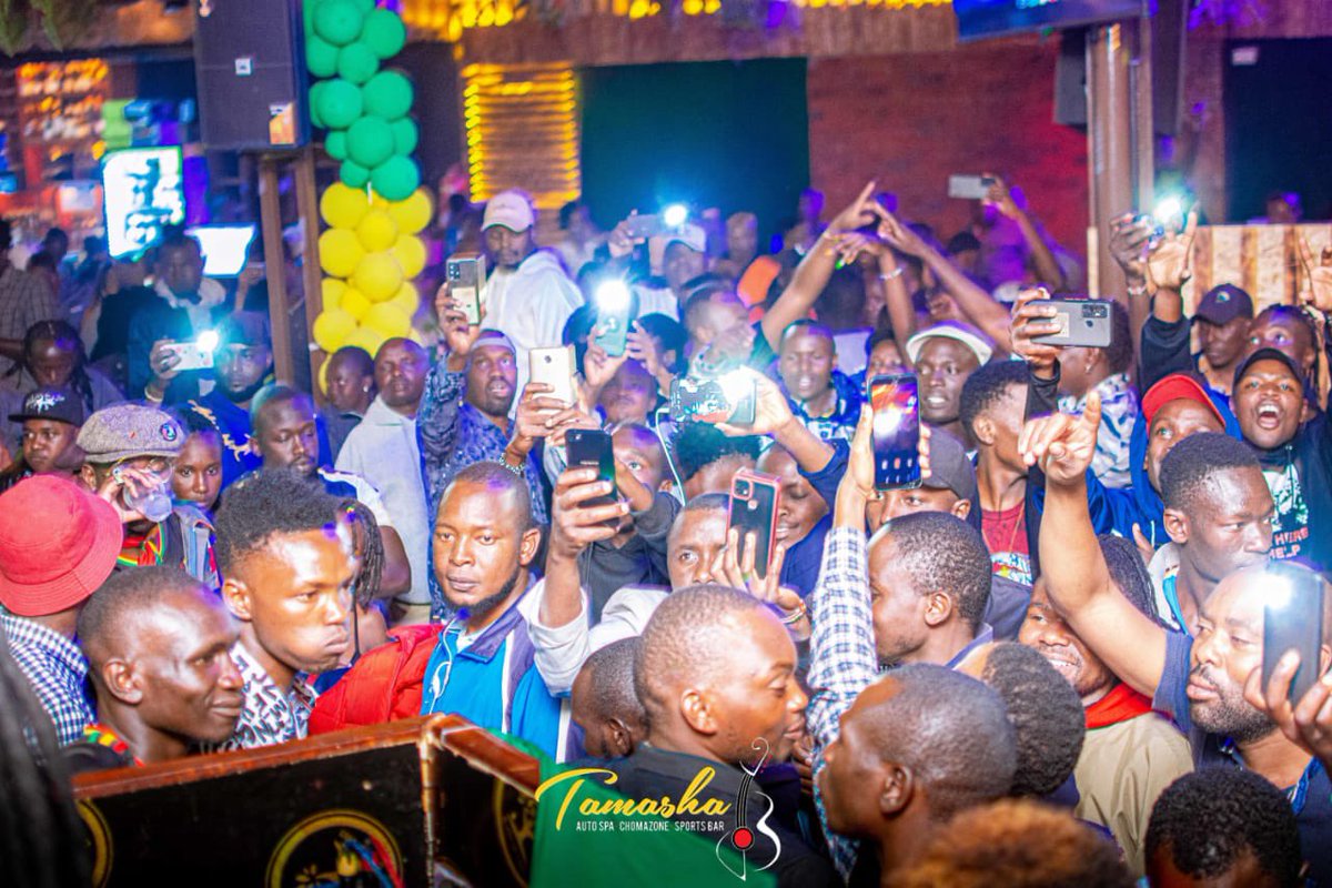 McMasilver's tweet photo. TAMASHA REGGAE SUNDAYS
Karibuni Every Sunday Tamasha Eldoret
Hosted by @djsmash254 and @McMasilver
#IrieginalBugiBugi
#TamashaReggaeSunday https://t.co/4iYPo3bjD1