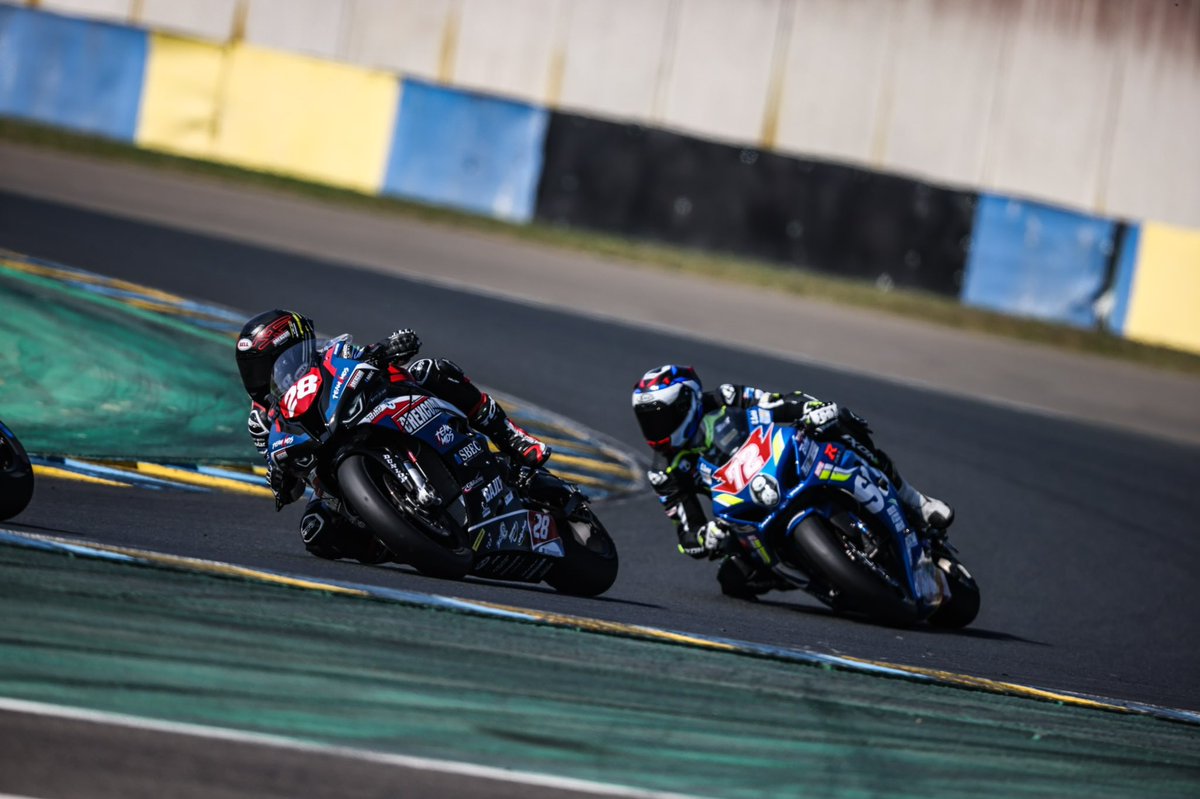 joseph_foray's tweet photo. FSBK FE 2022 LE MANS | Team MDS

COURSE 1 ➡️ P3 Challenger | 1.38.773 | +44.834 (P11 Scratch)

COURSE 2 ➡️ P5 Challenger | 1:38.792 | +39.469 (P12 Scratch)

Classement Général : 11ème
Classement Challenger : 4ème https://t.co/3qsHbcxKQ1
