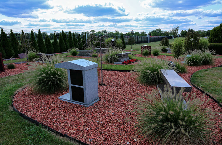 The Mt. Elliott Cemeteries tweet media