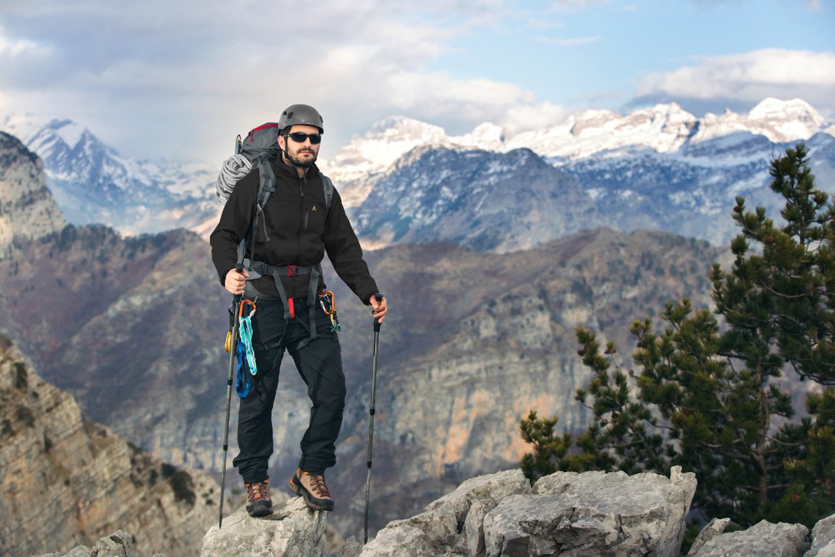 TRACKGEAR2's tweet photo. “It's not the destination, it's the journey.”
-
-
#trackgear #claimyourway #trekking #mountains https://t.co/uJBsXAq3mk