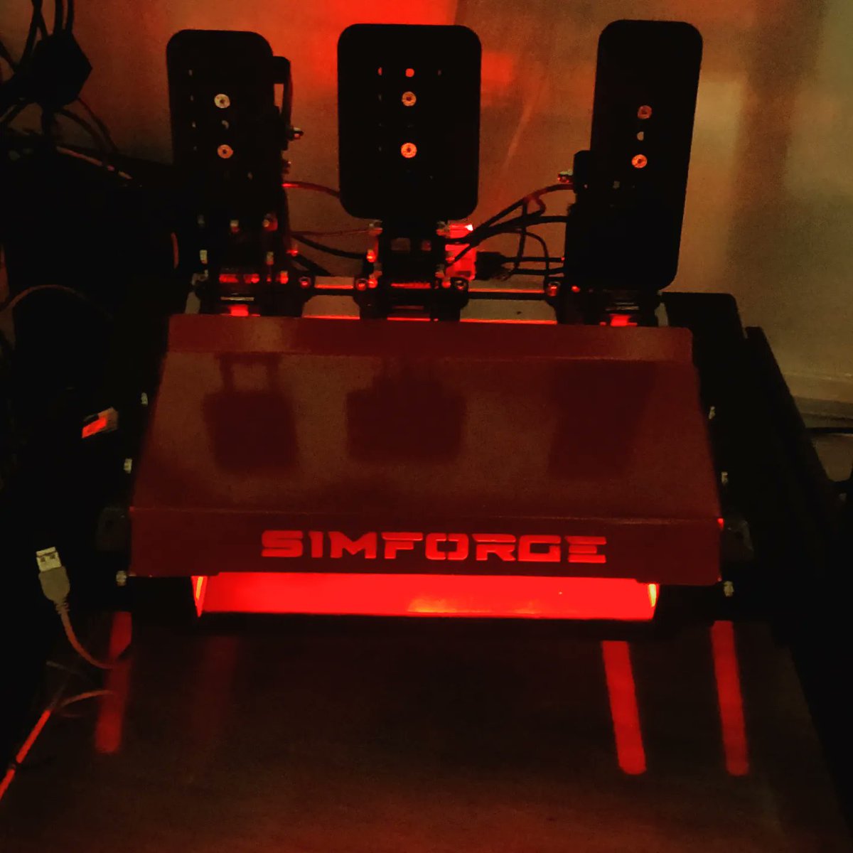 recmdverse's tweet photo. My @Simforge_INDIA Mark 1 pedals finally assembled and mounted to my rig. I'm really impressed with the pedals so far. 

Stick around for my first impressions video review. 

#simracersworld #simforge #simracing #pedals #assettocorsacompetizione #simrig #simracingsetup https://t.co/qD74yopB7o