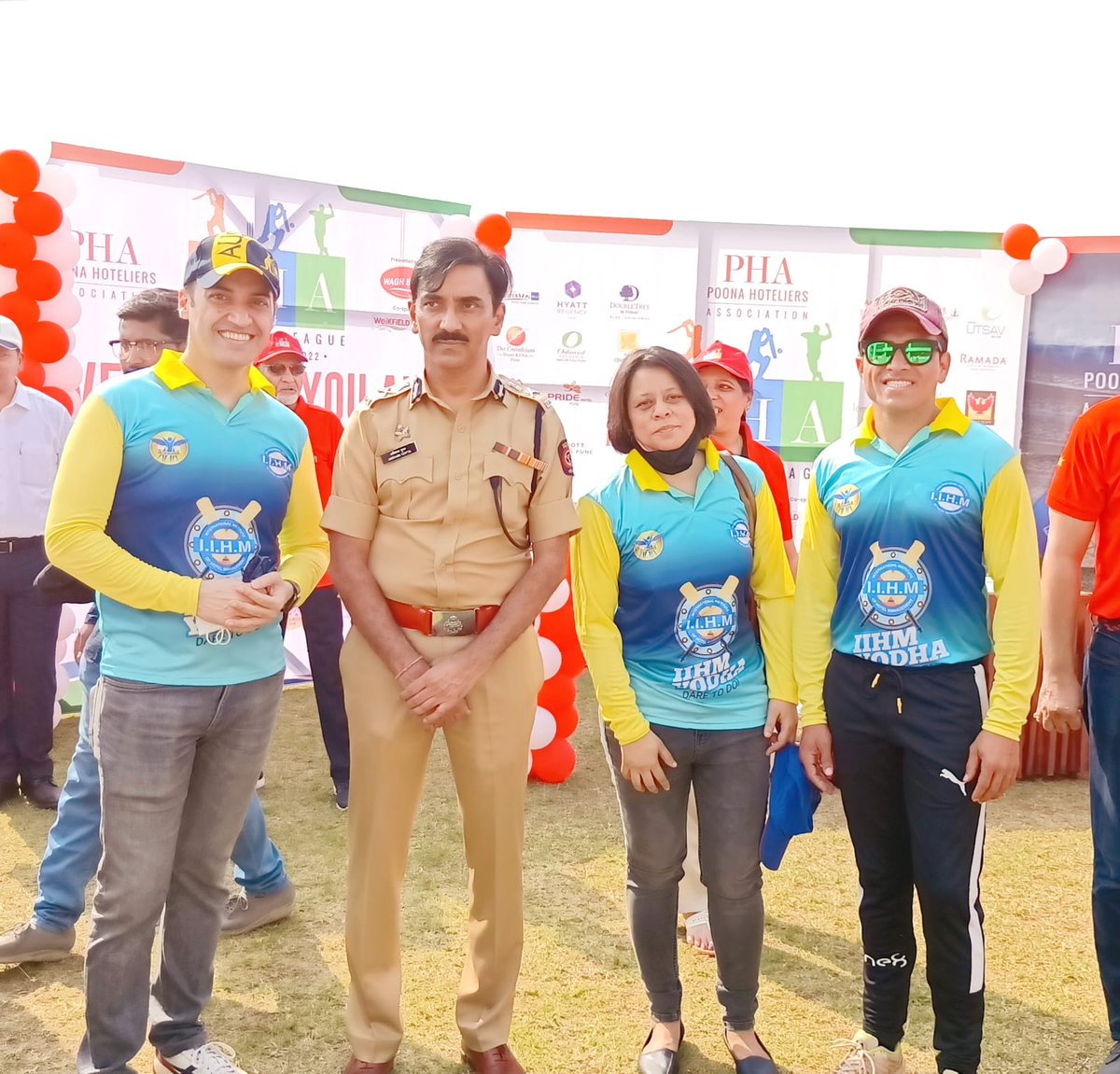 #PoliceCommissioner #Pune inaugurating the #PHAPL 4.0 cricket tournament for the Pune Hotels and Hotel Schools... 
#Day1  #IIHMYodha #iihmpune #iihmhotelschools #Pune