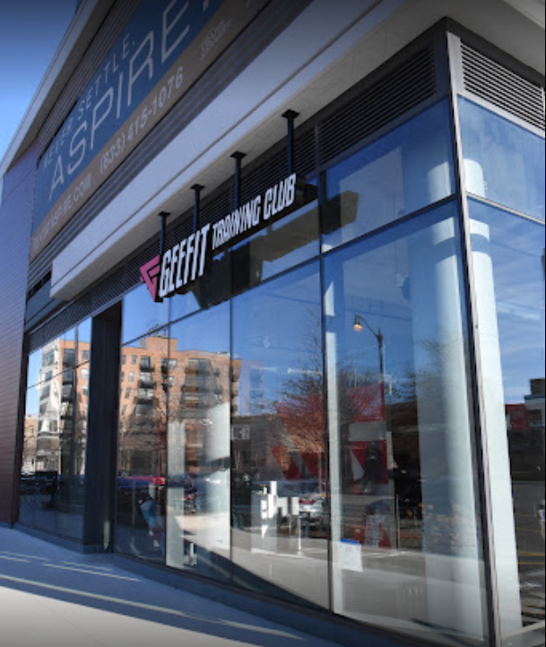 sengaarch's tweet photo. #SengaArchitects worked on this project last year! Find below completed project. #fitnesscenter # #fitness #chicagodesign #gym #gymlife #chicagoarchitecture #design https://t.co/DeYI71PhsL