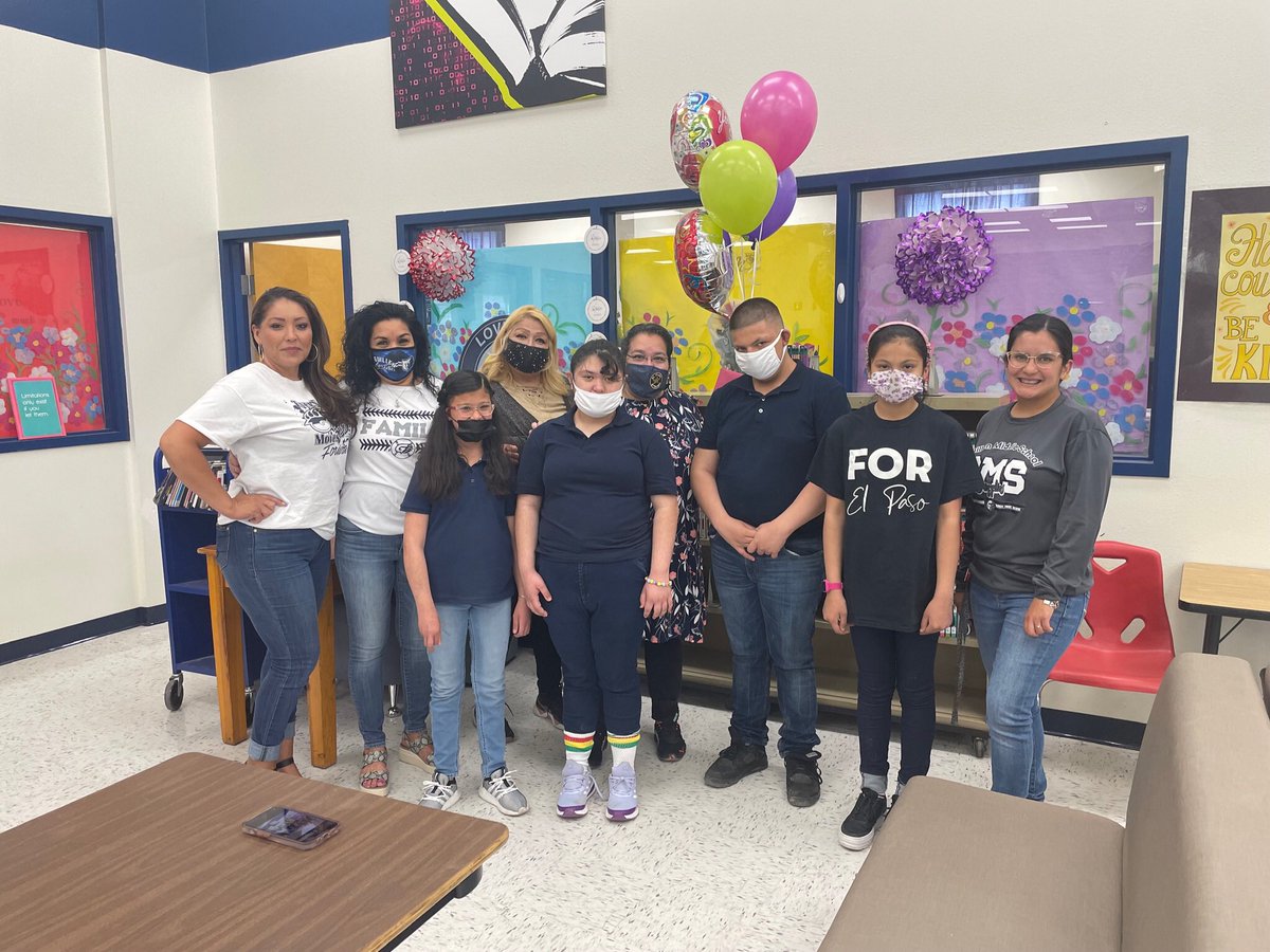 Guillen Library (@guillen_library) on Twitter photo My LAST School Librarian’s Day! <a href="/EPISDLibraries/">EPISD Libraries</a> #IAmEPISD #LoveYourEPISDLibrary <a href="/guillen_library/">Guillen Library</a> My LAST School Librarian’s Day! <a href="/EPISDLibraries/">EPISD Libraries</a> #IAmEPISD #LoveYourEPISDLibrary <a href="/guillen_library/">Guillen Library</a>