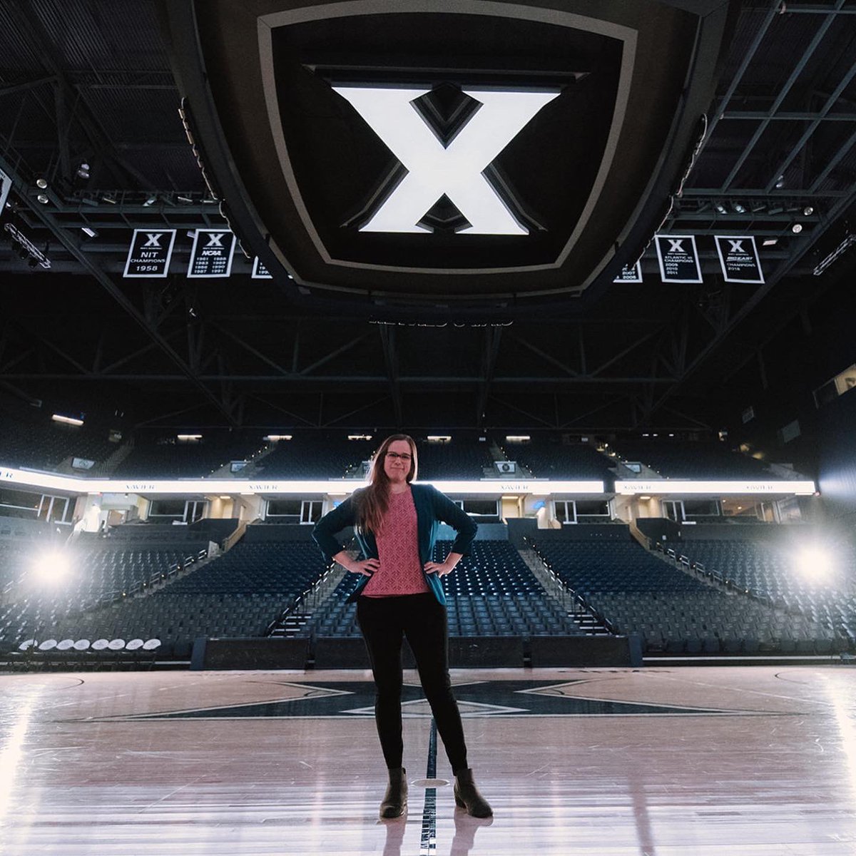XavierU's tweet photo. Loved spending time with our amazing faculty and staff on Friday! 👀📸 #All41Day https://t.co/cYlVTBGkkl