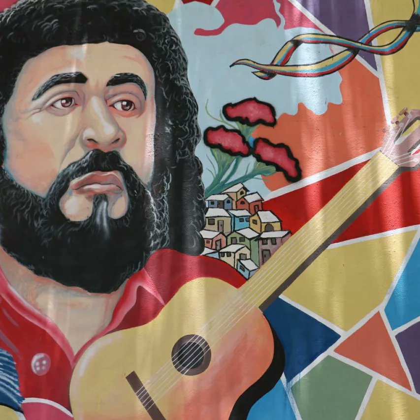 institutoestud1's tweet photo. Algunas obras murales, parte del concurso "Mural Bicentenario Batalla de Carabobo" 2021, realizado en Venezuela. Participaron  instituciones educativas, consejos comunales, instituciones públicas, unidades militares, movimientos sociales e independientes.
📷Juan Carlos Peña https://t.co/61uOiidj5g