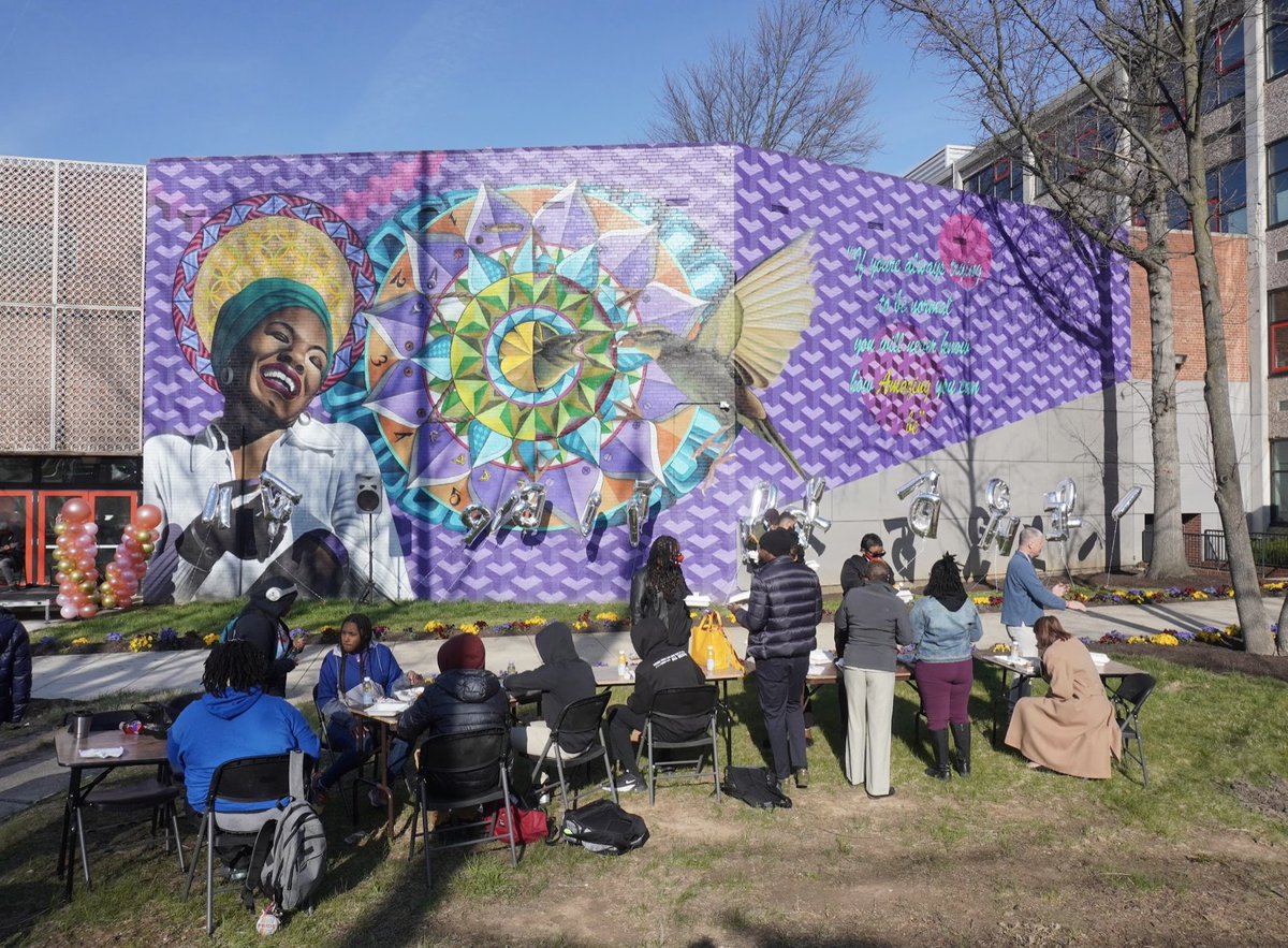 MayaSchools's tweet photo. Happy birthday to our namesake Dr. Maya Angelou, who would have turned 94 years old today. To celebrate the accomplishments and importance of Dr. Angelou, students and staff gathered outside the MAPCS today to honor her legacy. #HappyBirthdayMayaAngelou #MayaSchools #MayaRising https://t.co/iEeNbc5B0R