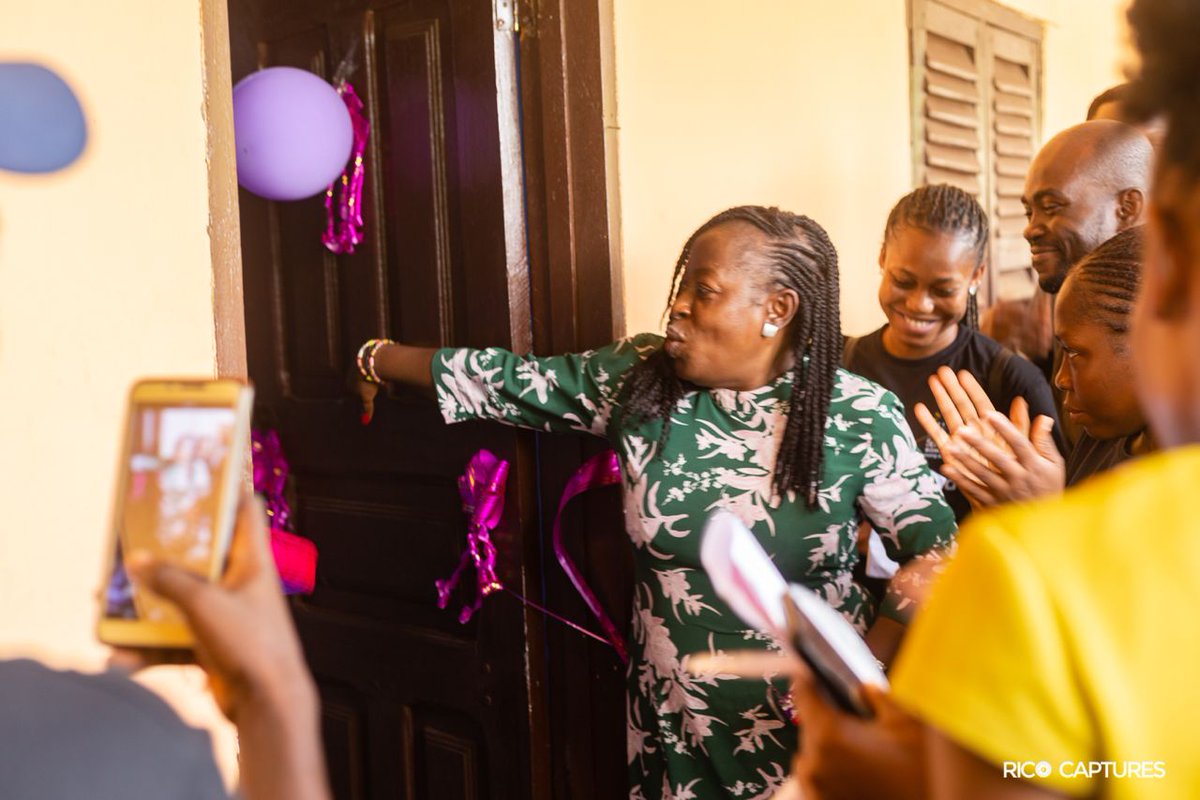 SUGNetwork's tweet photo. On Thursday, 31st March, 2022 we had a colorful ceremony to inaugurate our second library under our #ireadileadcampaign
Please visit https://t.co/T7xicc7k3a to read more of our impact stories.
#springupglobalnetwork #mentoringchildren #sowingseedsofhope #sdg4 https://t.co/VBD4jppg4g
