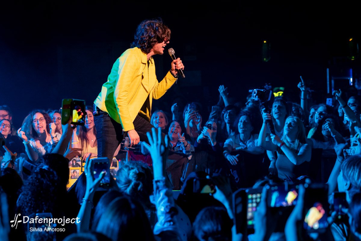 micheciprovo's tweet photo. Eravamo felici e lo sapevamo.
#ErmalMeta #trezzo #treannifa https://t.co/yKqmQtuflP