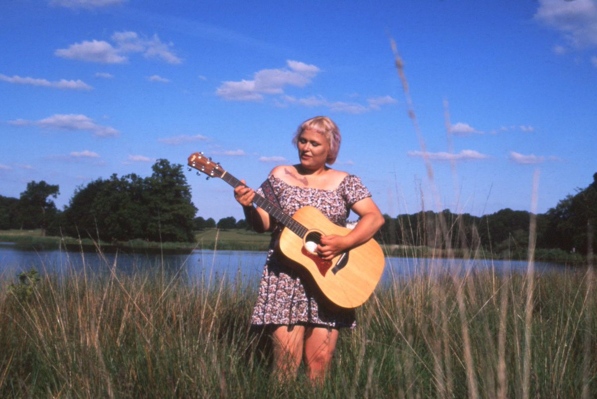 UKCountryRadio.com tweet media