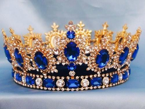SandraDirkson's tweet photo. #LadySandraDirksonQuote: "You're #ROYALTY!!! Your Daddy is the #CEO of Heaven &amp; Earth. NEVER come down from Your HIGH PLACE, take off your #Crown &amp; #Royal Apparel, and get in the mud with anyone!!!...That's Just Ludicrous!!!!!" #God #Royalty #Quote #Quotestoliveby #LetGodHandleIt https://t.co/ZqgZWSZOxU