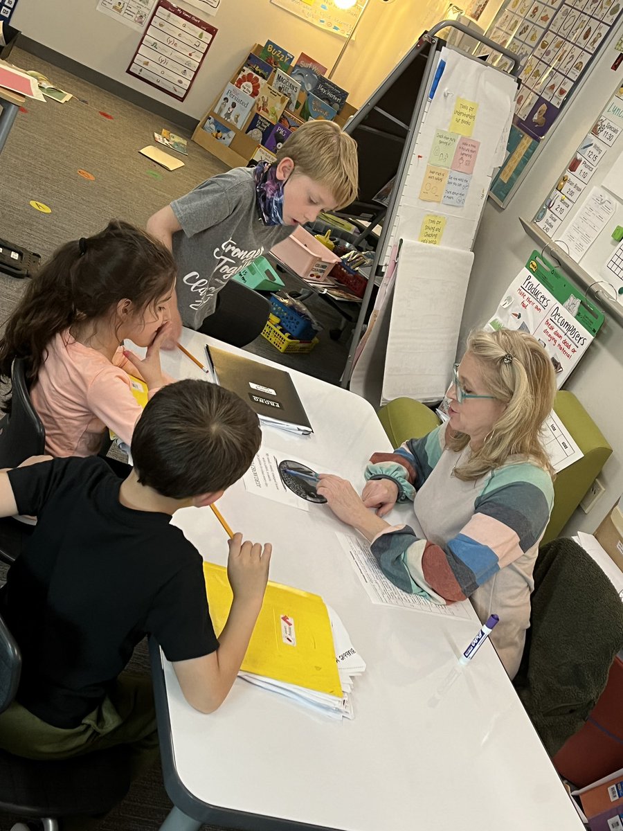 ChristieElem's tweet photo. Our Kinder Ts are implementing the Patterns of Wonder skill using “what kind” words that  they learned during our writing labsite. #labsite #FISDK #ChristieConnects https://t.co/IUbqHurR6t