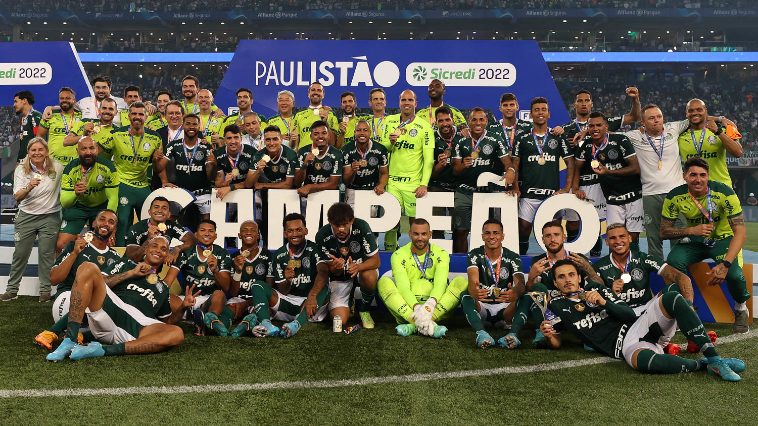 Avanti Palmeiras on X: HISTÓRICO! INEXPLICÁVEL O QUE É SER PALMEIRAS! 💚  SOMOS CAMPEÕES DO PAULISTA 2022 🏆 #TodosSomosAvanti 📲    / X