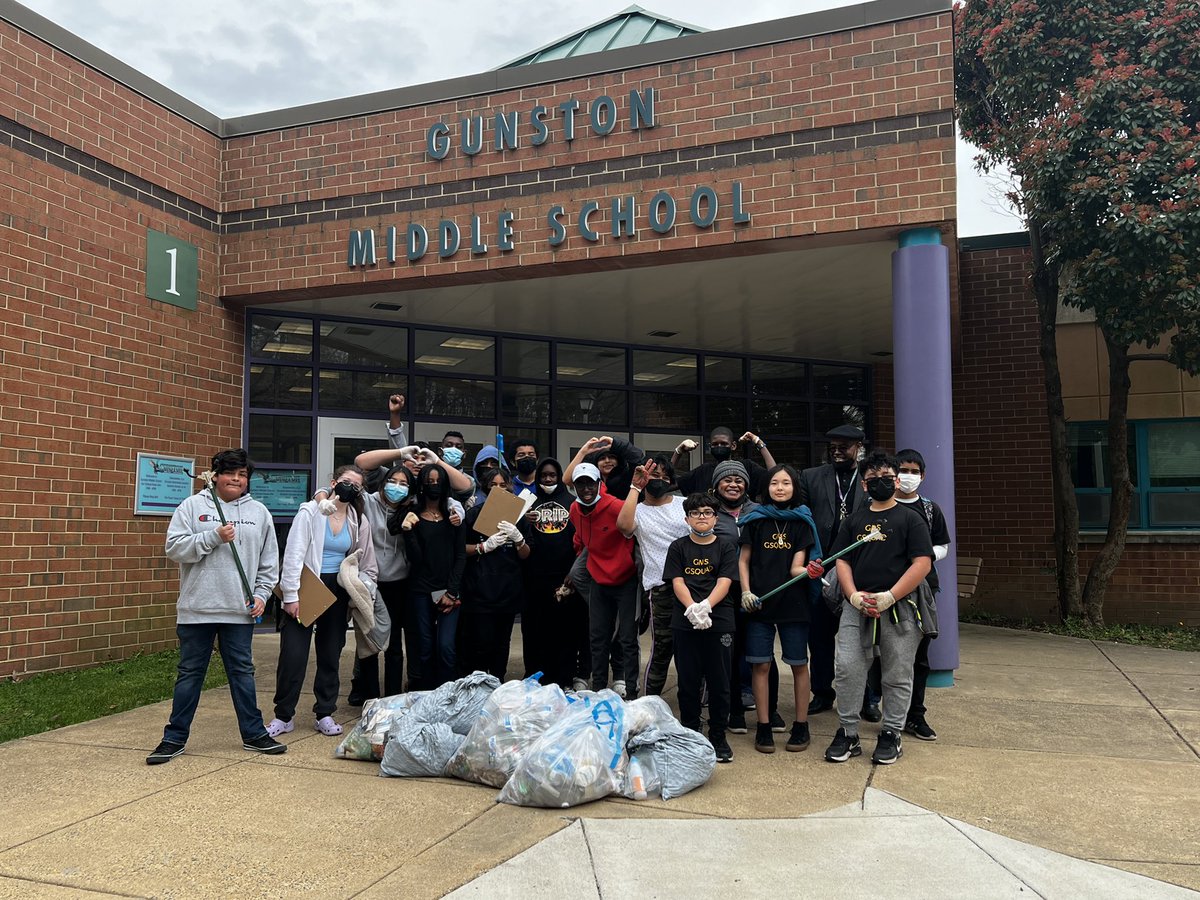 Thank you G-Squad for taking the time to clean the <a href="/APSGunston/">APSGunston</a> Garden! A big thanks to Mr. Page, Ms. Baxter and Mr. Day for leading these Hornets to Greatness! <a href="/CISGunston/">CIS at Gunston</a> <a href="/spnramirez/">WramirezSPN</a> <a href="/khethiwe_hudson/">Khethiwe Hudson</a> <a href="/Gunston_PTA/">GunstonPTA</a> <a href="/PadreslatinosGm/">padreslatinosgms@gmail.com</a>