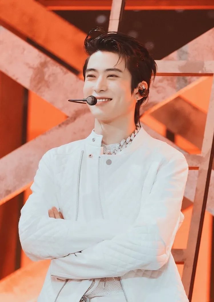 hourlyjaeh's tweet photo. #NCT재현 #JAEHYUN #재현 https://t.co/y2Cnoom0gC