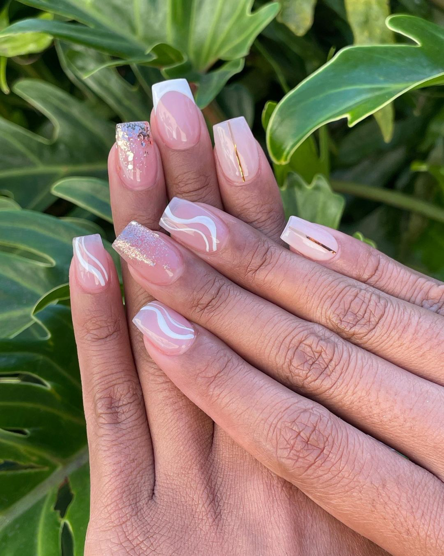 Lavish Kapolei в Twitter: „Nothing beats a simple and elegant #nail look! ✨  Book an appointment with us today by calling 808-628-4855 and we'll create  the perfect design that will fit your #