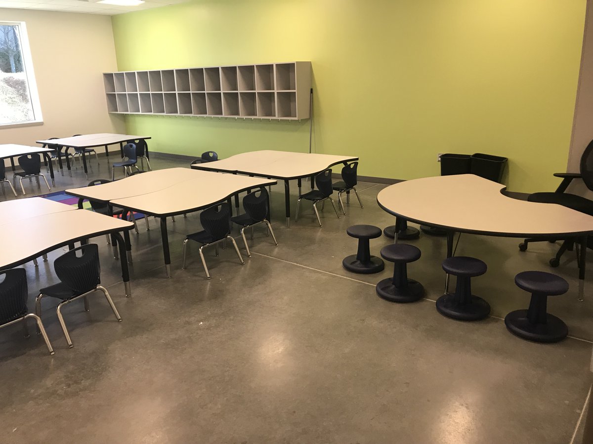 KayTwelve's tweet photo. Take a look inside of Bonnie Cone Classical Academy to see how their spaces support small group instruction!
#NC #SchoolProject #Education #EducationFurniture #School #SchoolFurniture #ActivityTable #Kore #WobbleStools https://t.co/2u8tkHLdab