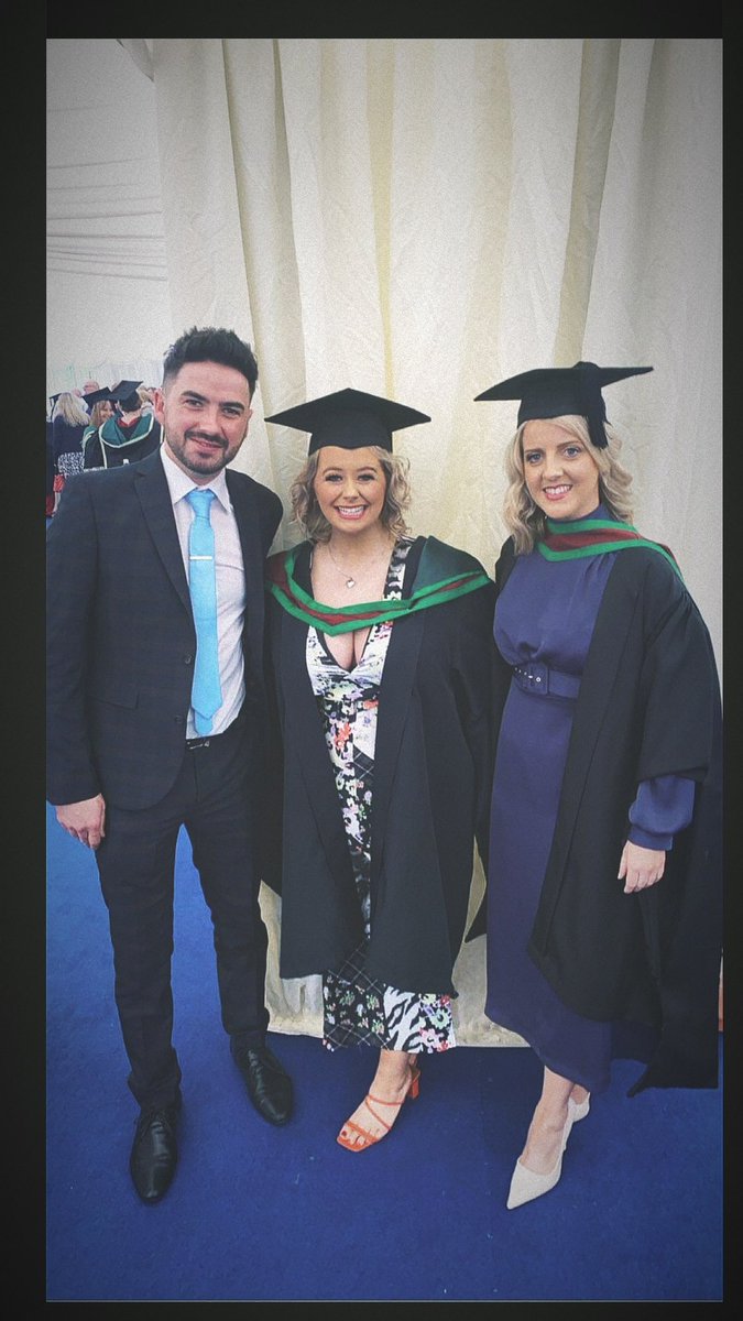 Masters Graduation day 👩‍🎓. A huge thanks to <a href="/MandyDoherty10/">Mandy Doherty</a>  for getting us there. Will be forever grateful 💖@UlsterUniNurse <a href="/WesternHSCTrust/">Western Trust</a>