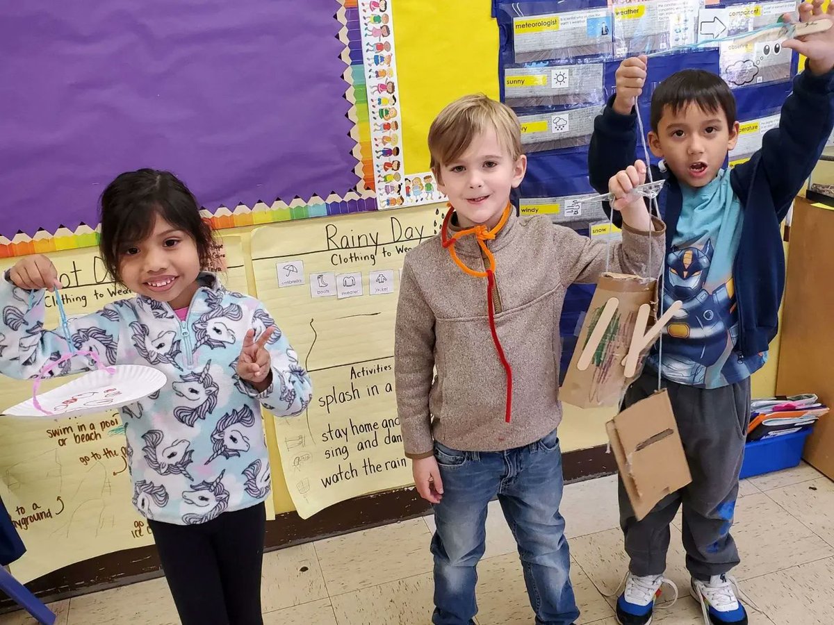 PS368Family's tweet photo. Kindergarten students had a weather Maker Space for the culmination of their science unit. Students created an object that would help them in the weather--sunglasses for a sunny day, umbrellas for a rainy day, and buckets for a sunny day! #ps368 @eleducation @nycschools https://t.co/3MGTy4dN5t