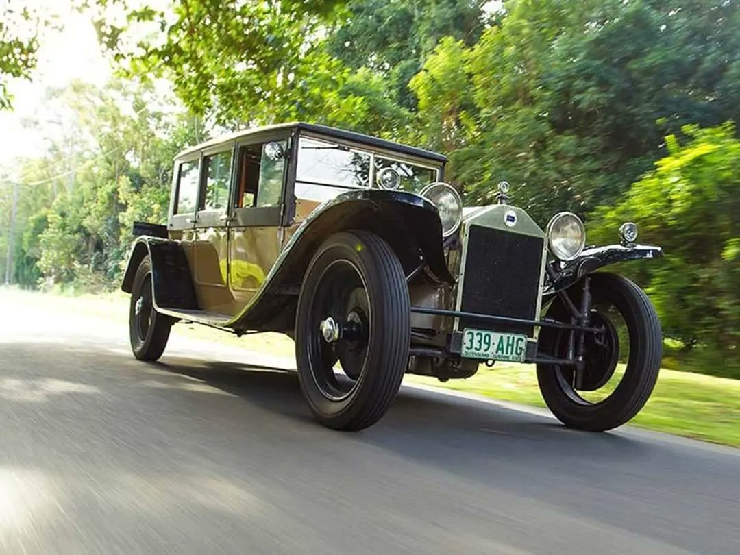 car_weekend's tweet photo. Lancia Lambda de 1922 Se fabricó entre 1922 y 1931. Aproximadamente 11,200 Lambdas fueron construidos.
Boletos a la venta en nuestro sitio oficial: https://t.co/ke1jQTa0yI @car_weekend
#MonterreyCarWeekend #AutoExperience #autosexhibicion #carshow #classicars #Lambda #Lacia https://t.co/fV2FHeHuWm