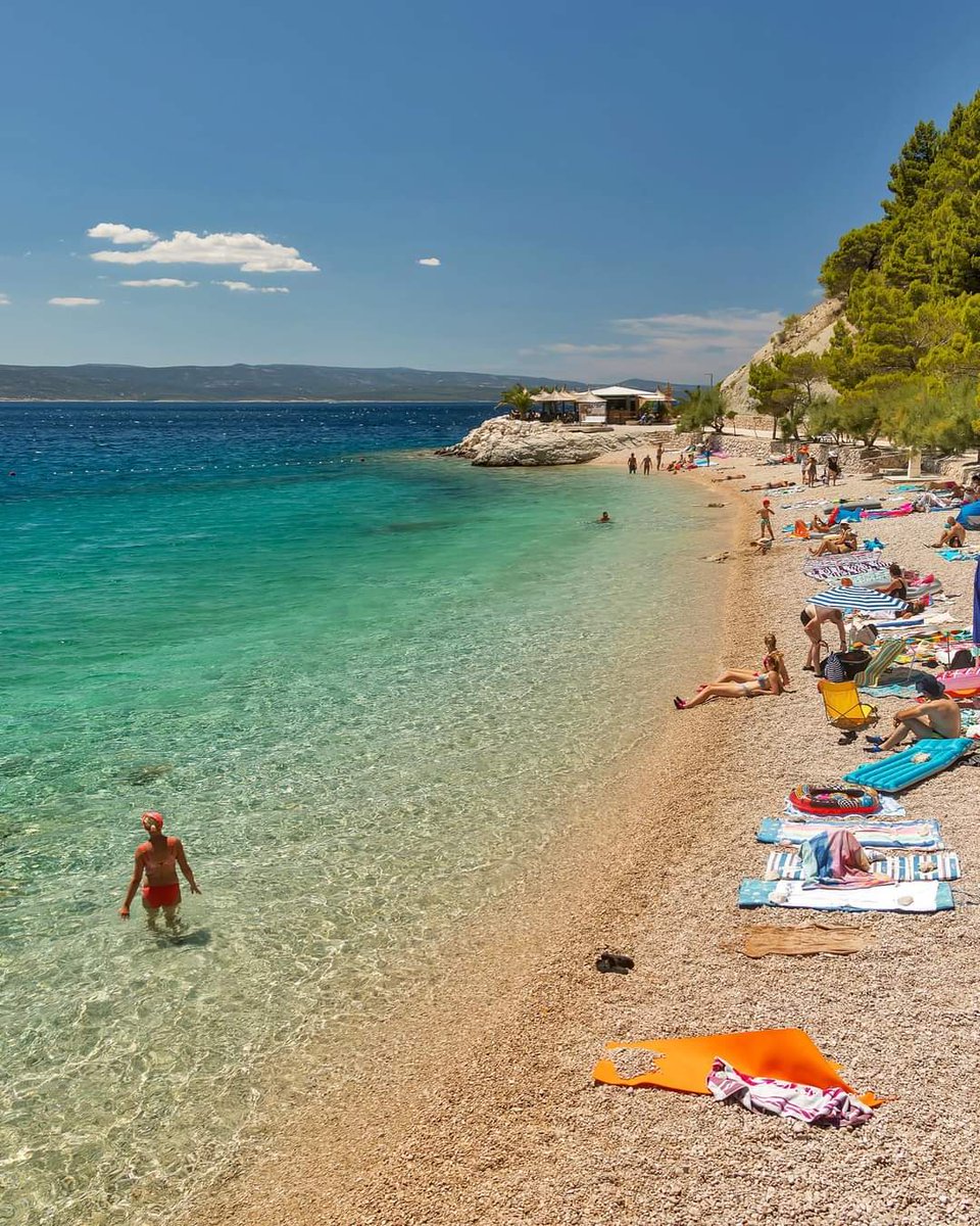 Brela_Croatia's tweet photo. Crystal clear #summer #sea at #Stomarica #beach #Brela βοΈπβοΈ
#brelative #Croatia #Kroatien #BrelaCroatia #VisitBrela
πΈ Vice Rudan https://t.co/eDuvgaCuZf