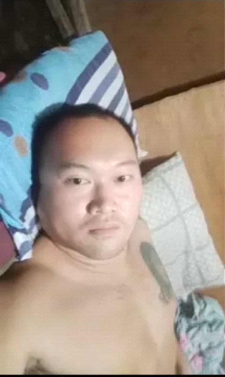 PinoyHotDad1's tweet photo. PINOY HOT DADDY!
GWAPONG CHINITO!
May pagka Chubby pero masarap!
Mahaba yung Hotdog nya π
Pwede na kayo mag Avail ng Video nya!
Pm me for more details
#PinoyHotDaddy https://t.co/9g8srMg4yX