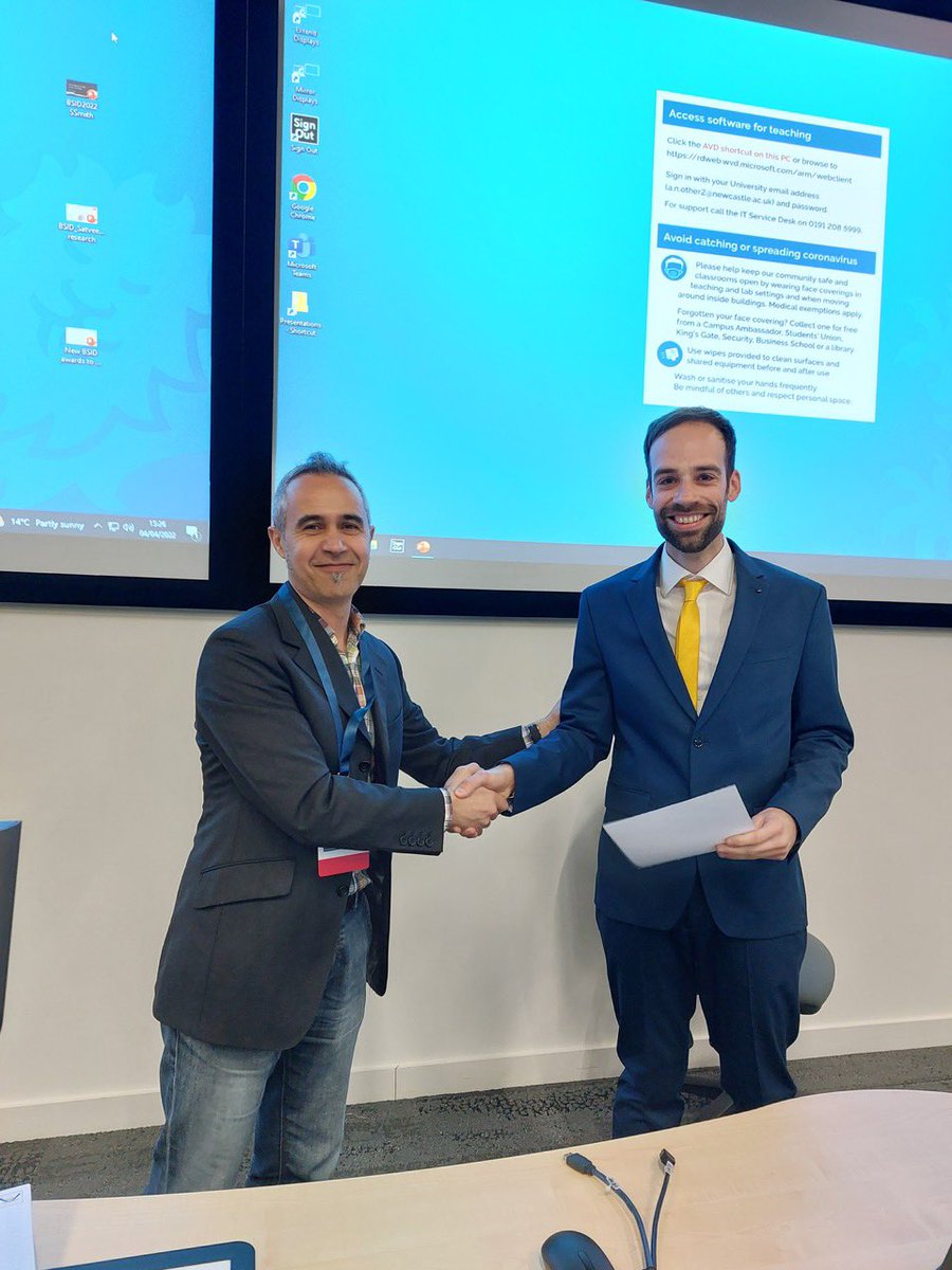 After postponements and cancellations due to Covid-19, I am deeply pleased and honoured to receive the 2020/2021 Early Career Investigator Award from the British Society for Investigative Dermatology, as an acknowledgement for my contribution to dermatological research. #bsid2022